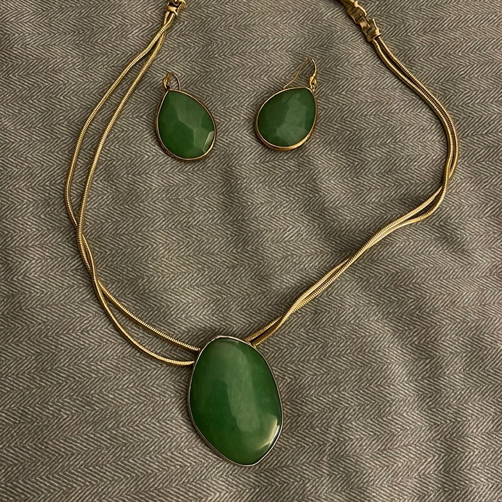 Stella and Dot Necklace and Ear Rings